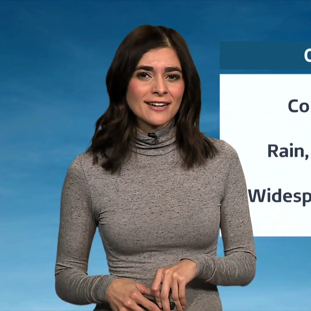 Lucy Verasamy, 44 picture 2 of 3