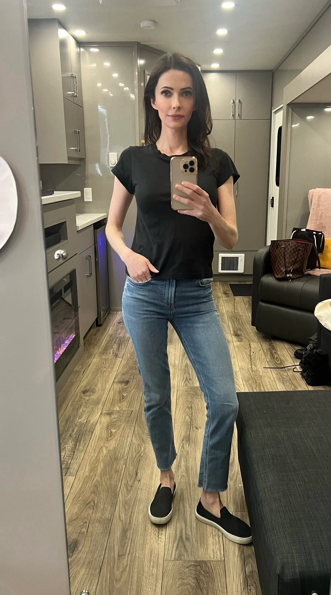 Bitsie Tulloch, 43 picture 11 of 20
