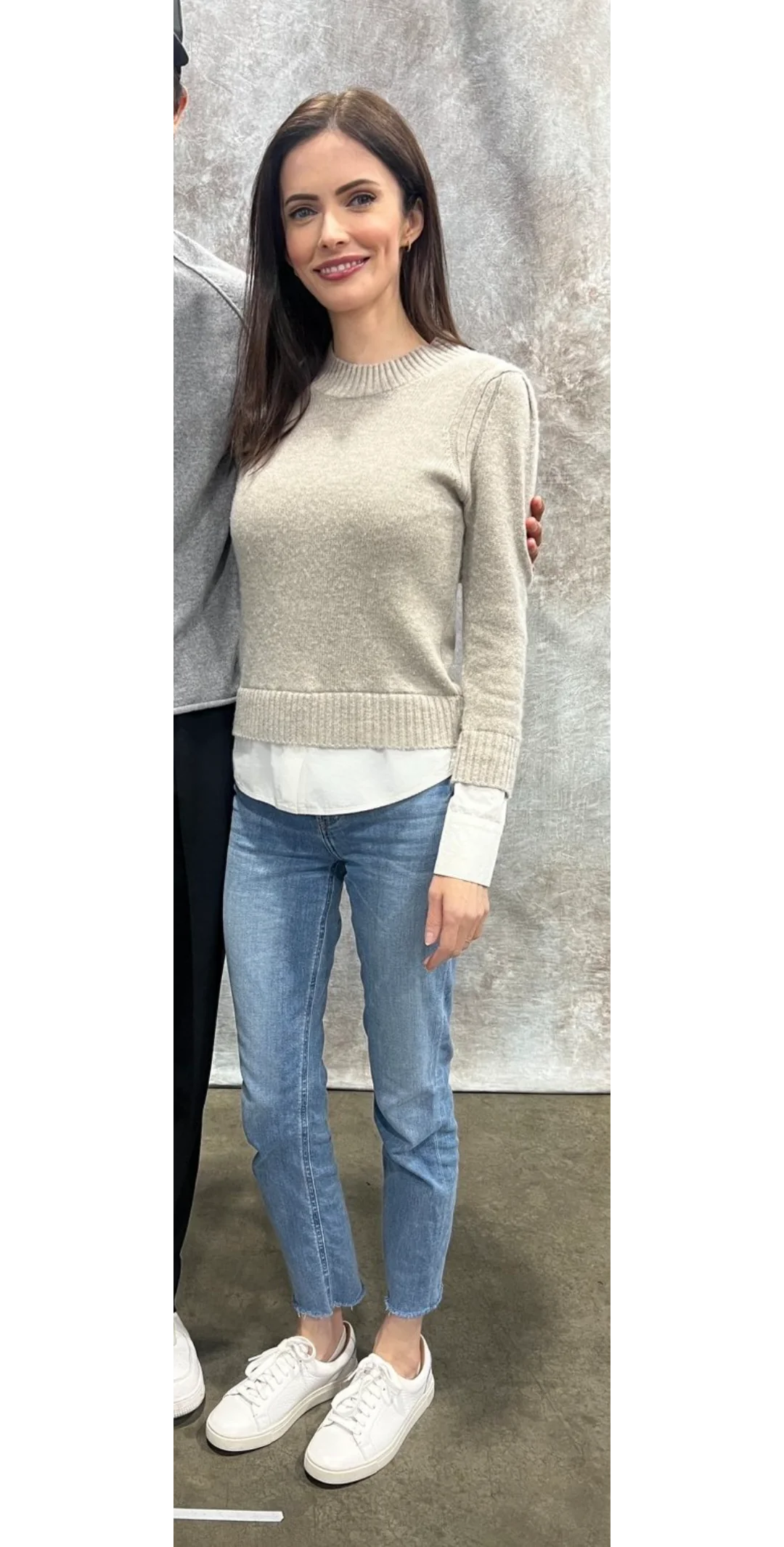 Bitsie Tulloch, 43 picture 19 of 20