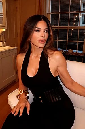 Lauren Sánchez, 55'