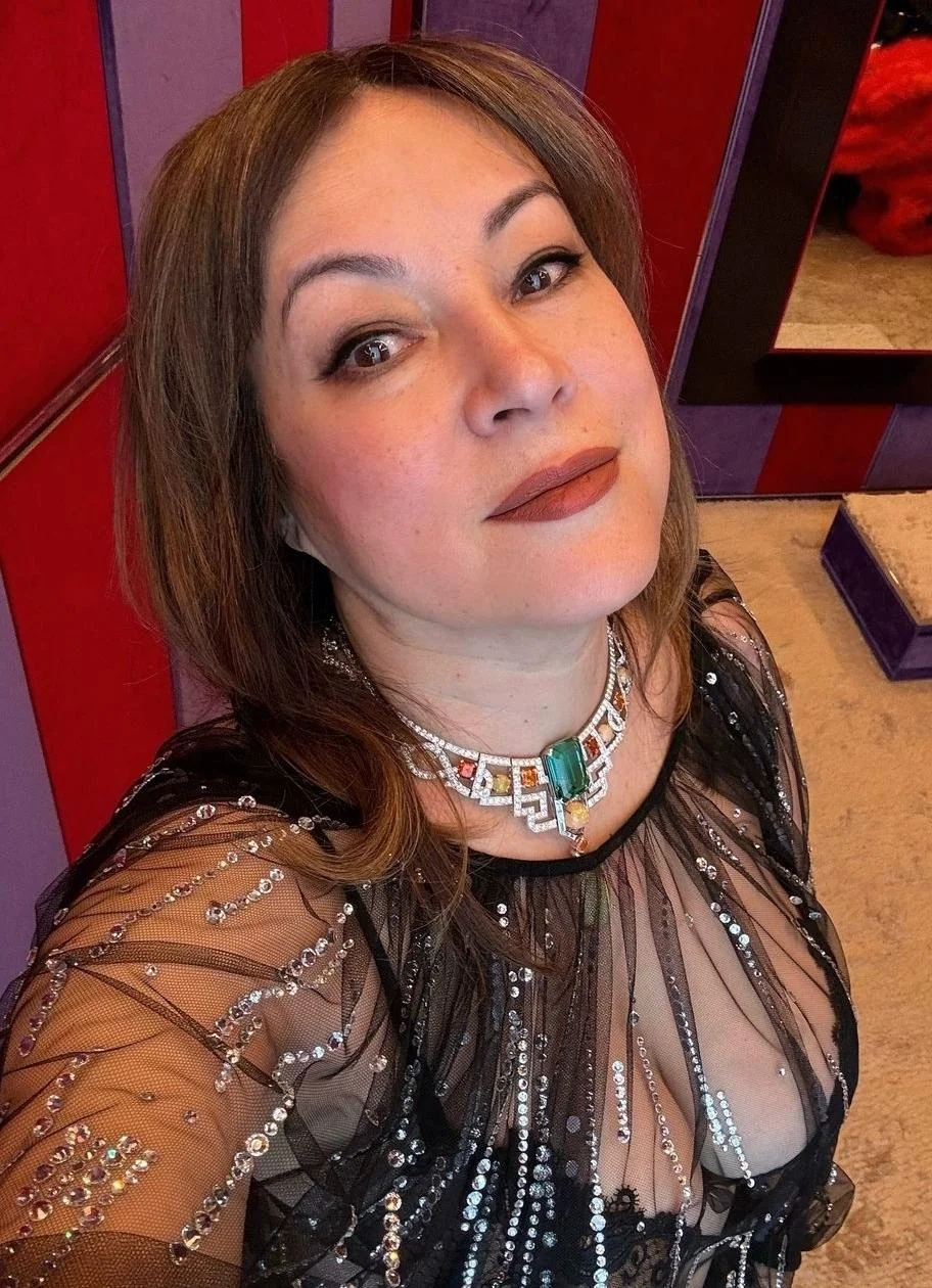 Jennifer Tilly, 66 picture 3 of 4