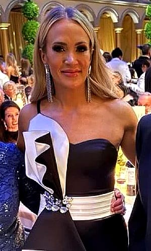 Carrie Underwood, 41'