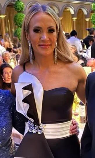 Carrie Underwood, 41 picture 1 of 1