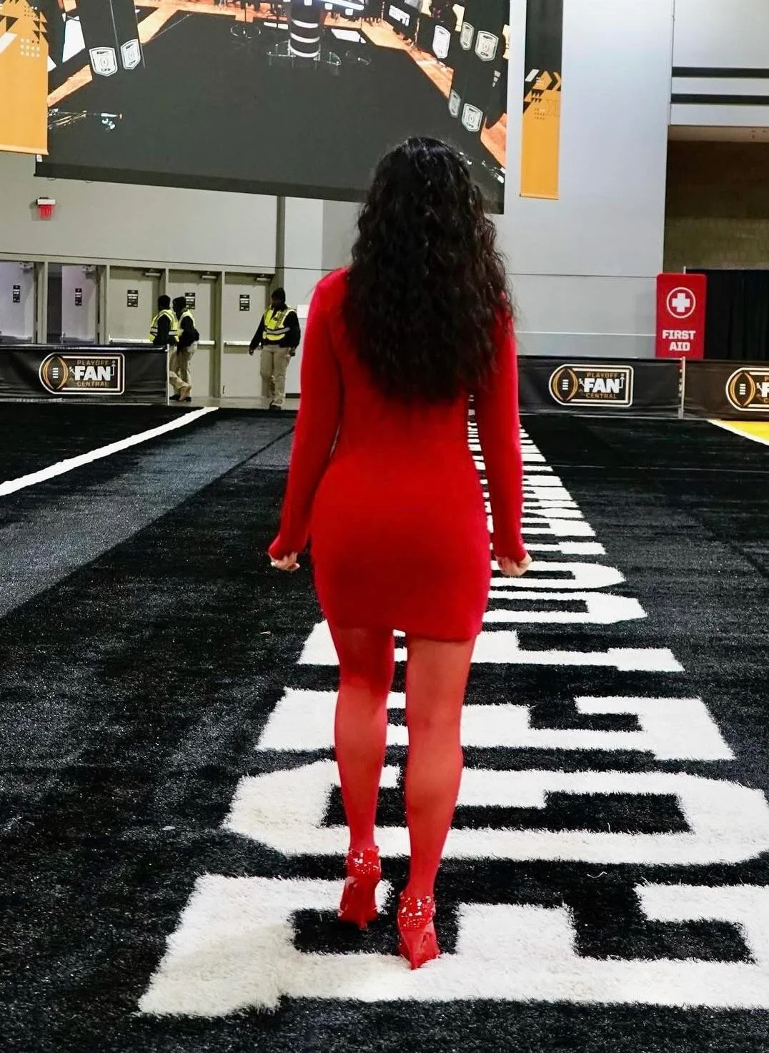 Molly Qerim, 40 picture 2 of 2