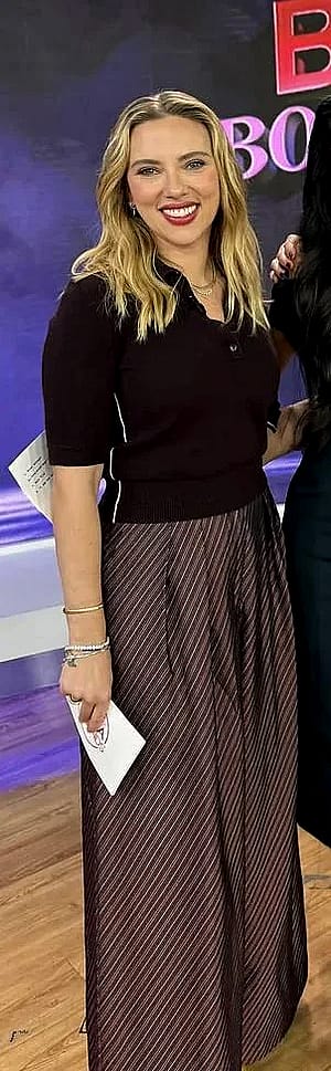Scarlett Johansson, 40'