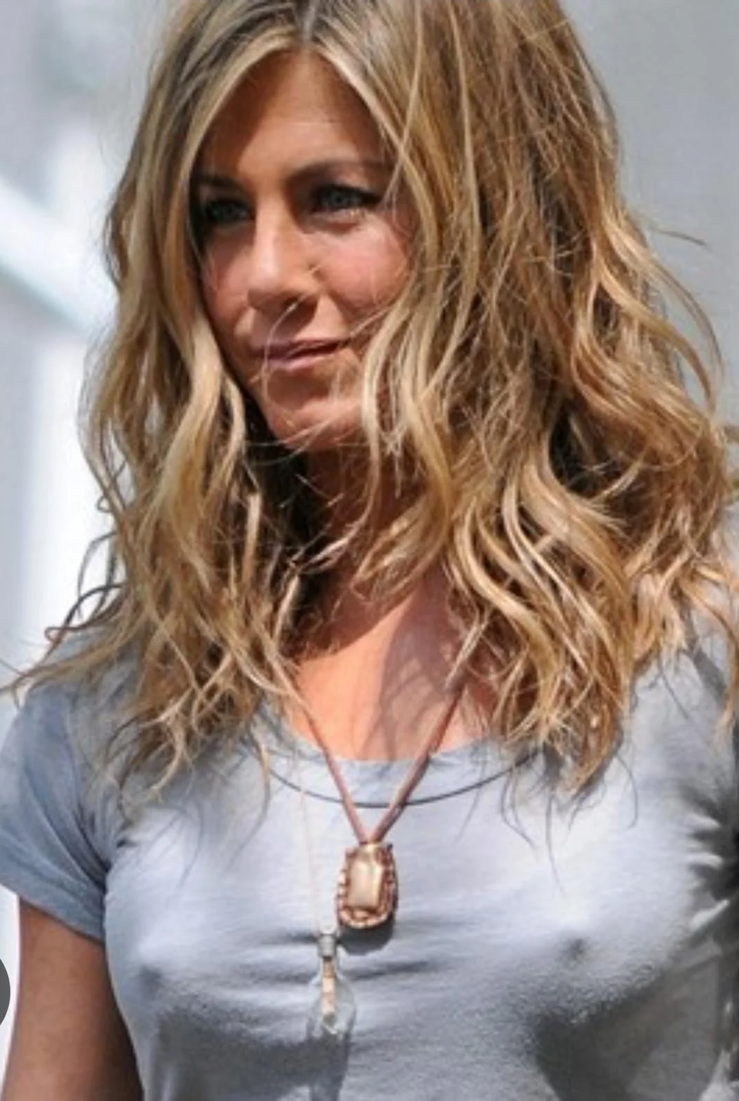 Jennifer Aniston, 55 picture 3 of 9