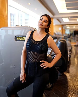 Tisca Chopra, 42'