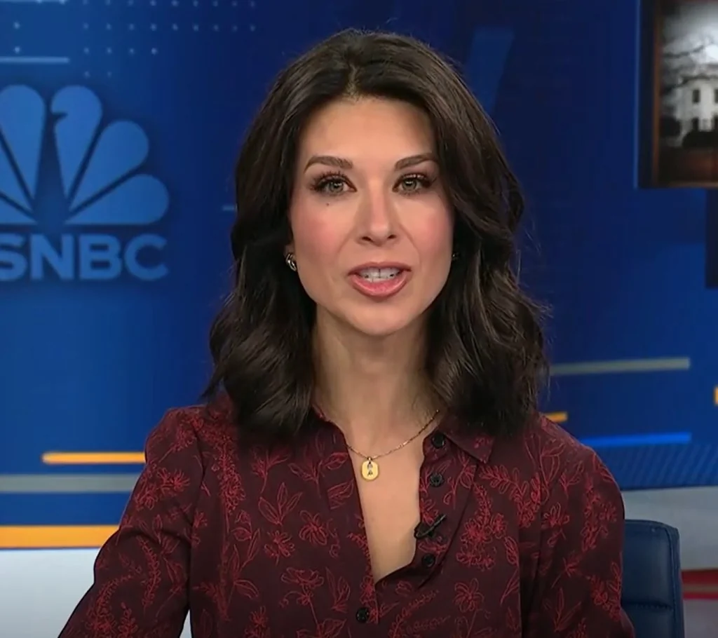 Ana Cabrera, 42 picture 1 of 4