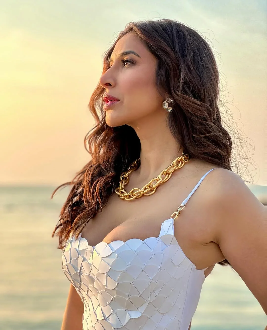 Sophie Choudry, 42 picture 7 of 7