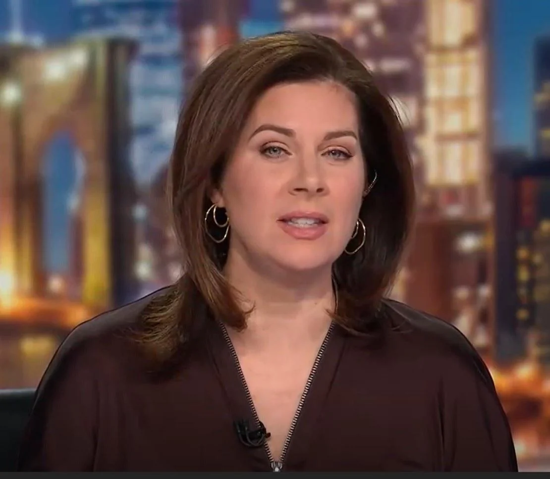 Erin Burnett, 48 picture 2 of 3