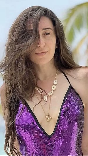 Karishma Kapoor, 50'