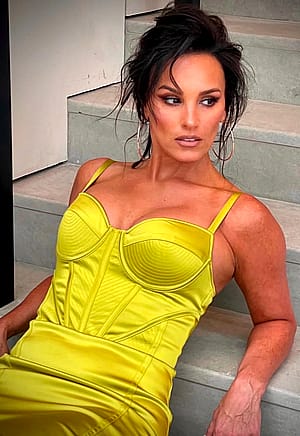 Heidi Damelio, 53'