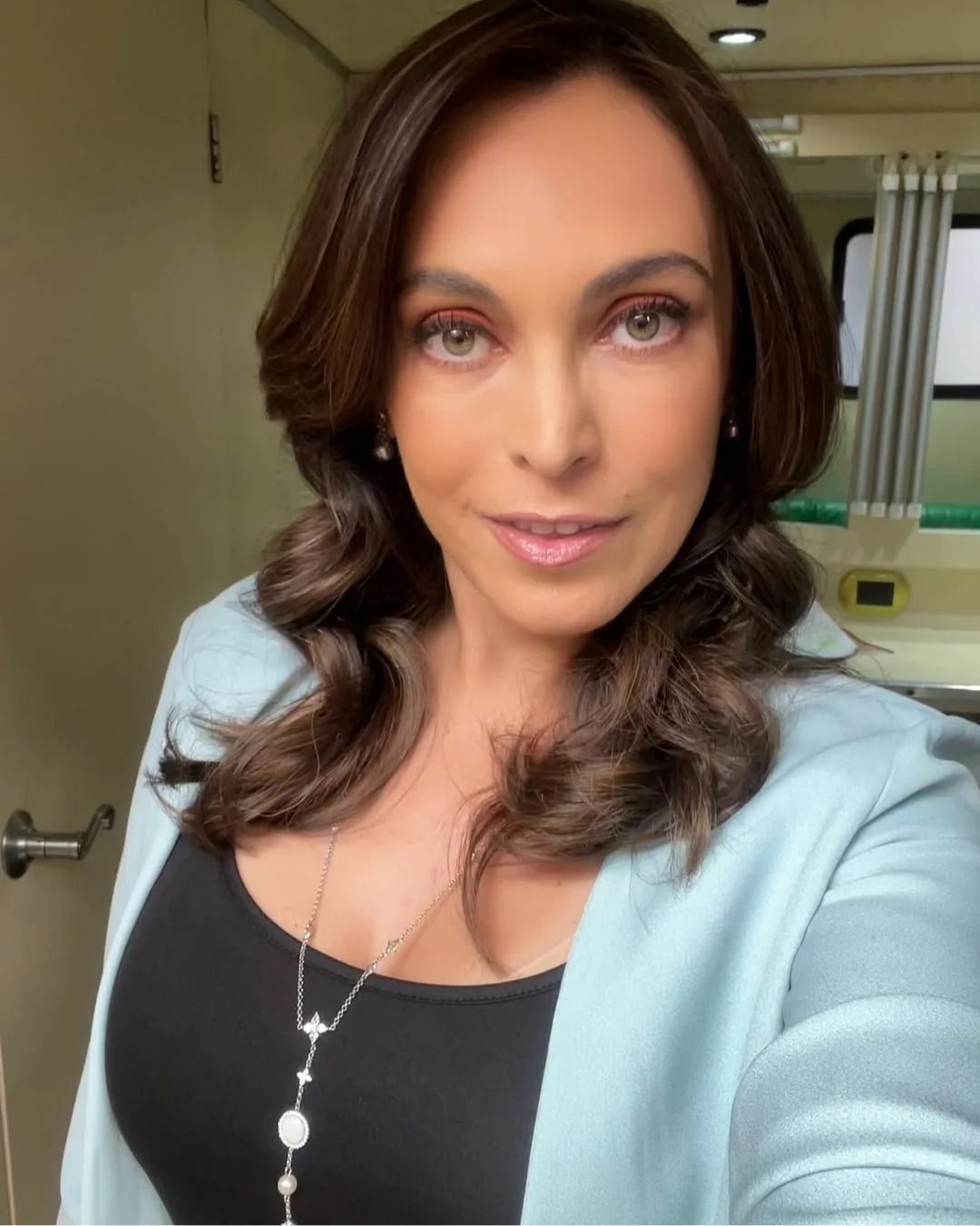 Kelchie Arizmendi, 47 ( mexican actress ) picture 1 of 2