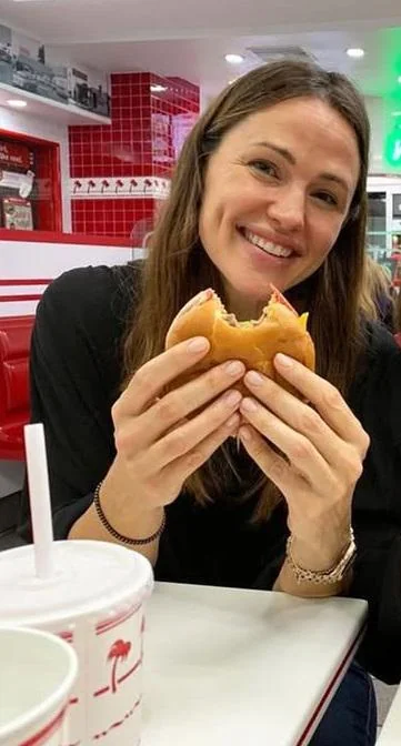 Jennifer Garner, 52 picture 1 of 1
