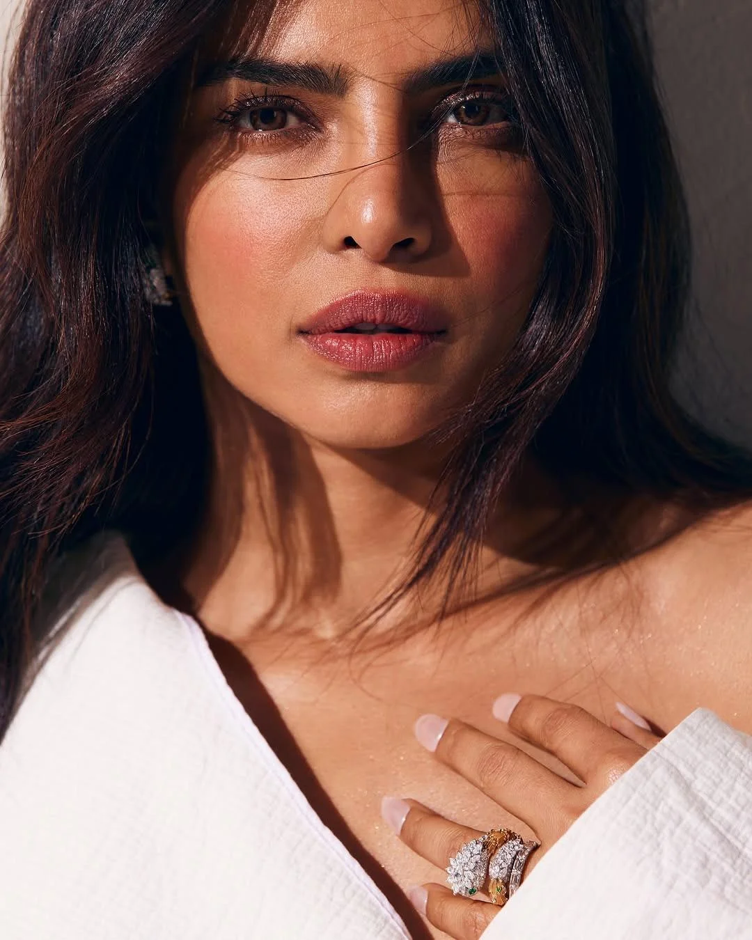 Priyanka Chopra, 42 picture 2 of 5