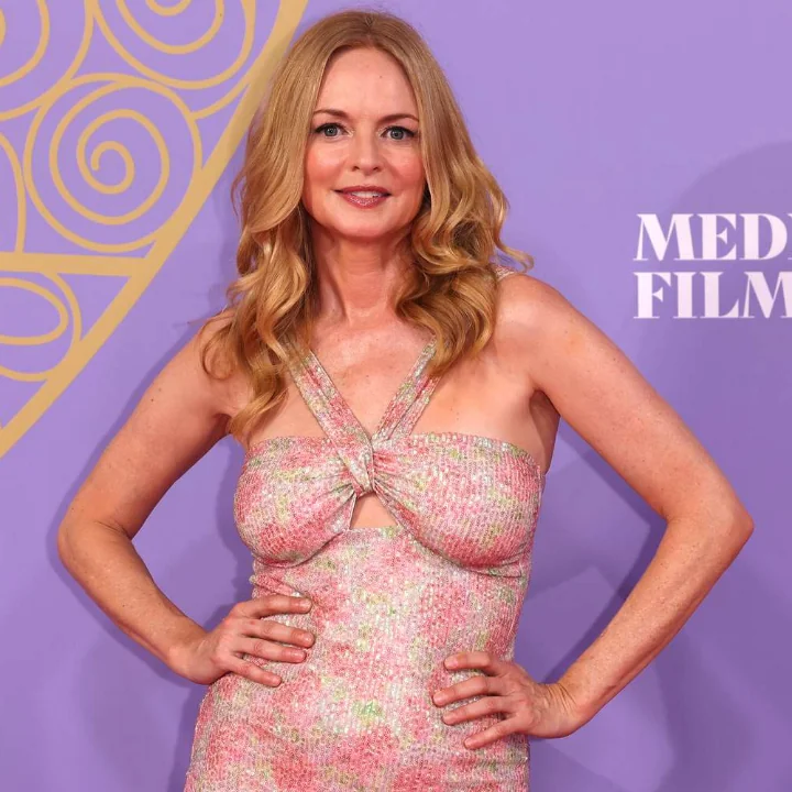 Heather Graham, 54 picture 1 of 1