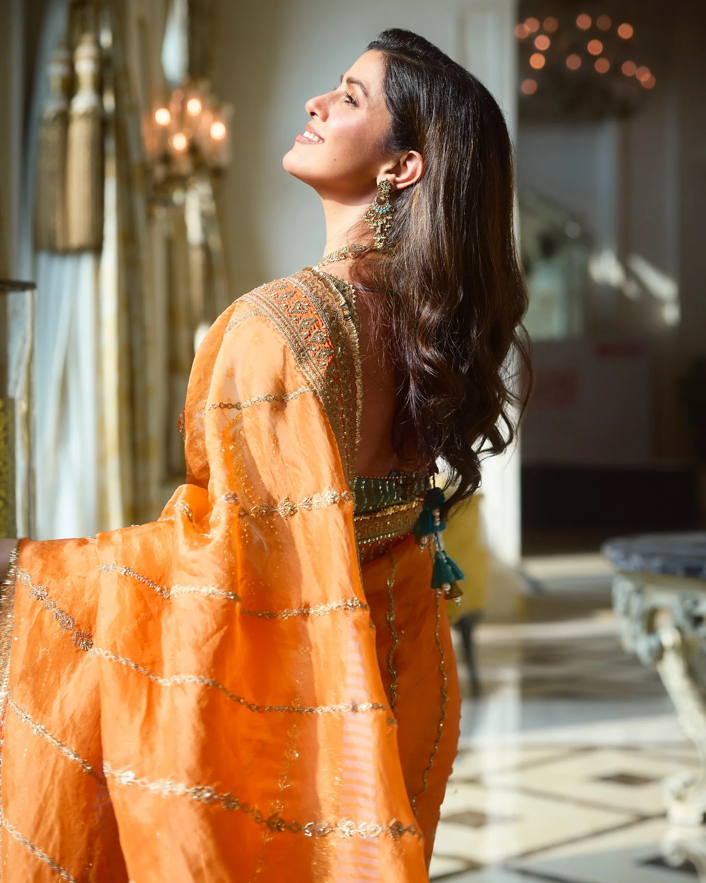 Nimrat Kaur, 42 picture 4 of 5