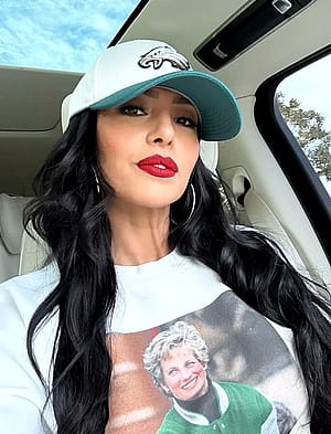 Vanessa Bryant, 42'