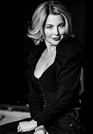 Morgan James, 43'
