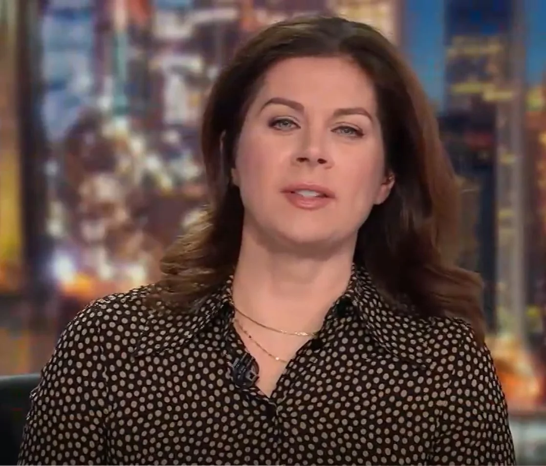 Erin Burnett, 48 picture 3 of 11