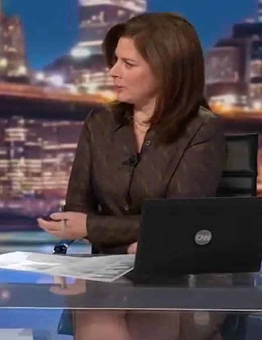Erin Burnett, 48 picture 4 of 11