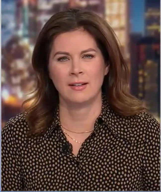 Erin Burnett, 48 picture 8 of 11