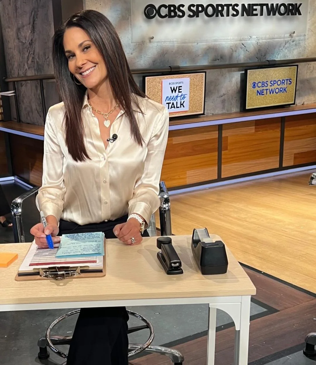 Tracy Wolfson, 49 picture 2 of 4