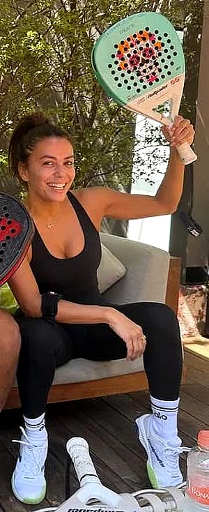Eva Longoria, 49'