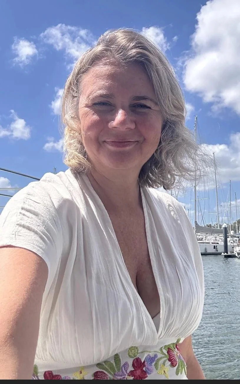 Catherine Southon, 47 picture 2 of 2
