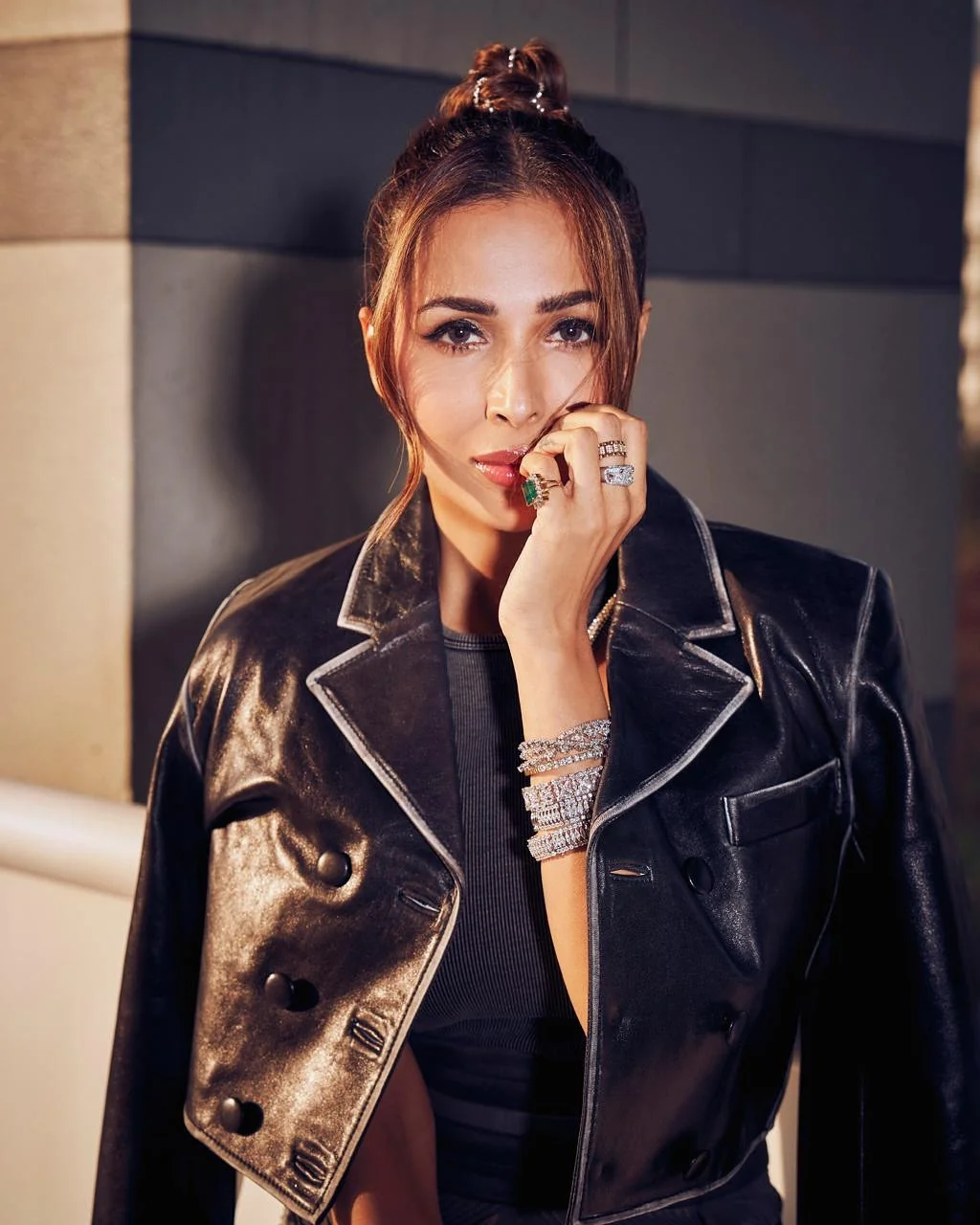 Malaika Arora, 51 picture 2 of 8