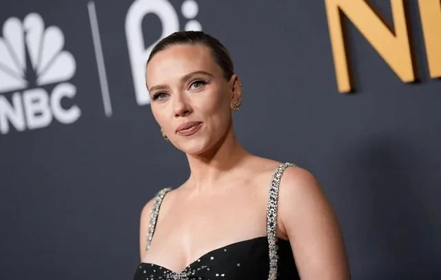 Scarlett Johansson, 40 picture 4 of 5