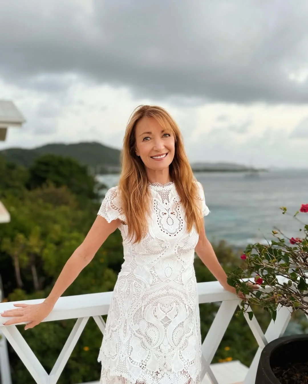 Jane Seymour, 74 picture 1 of 1