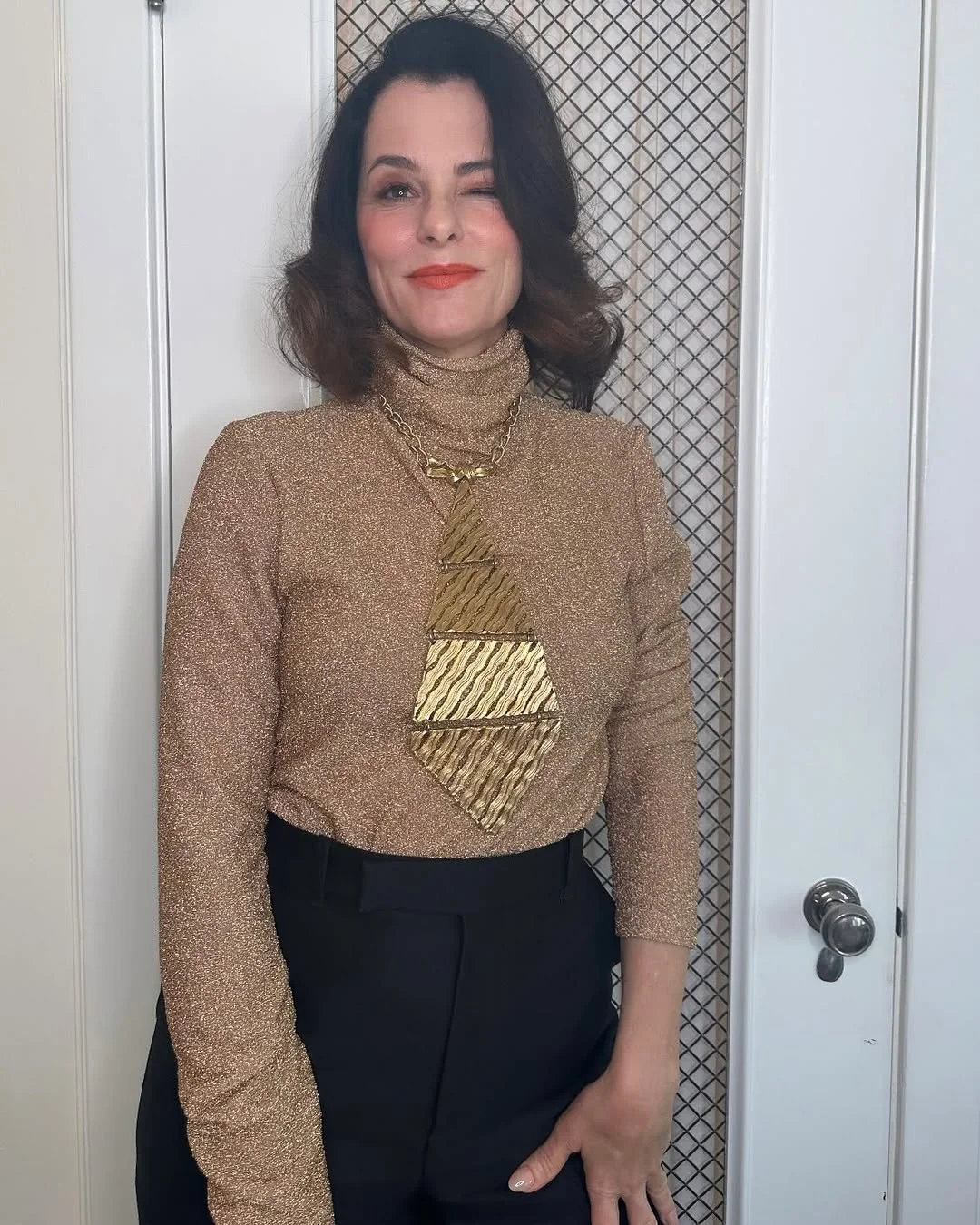 Parker Posey, 56 picture 6 of 10