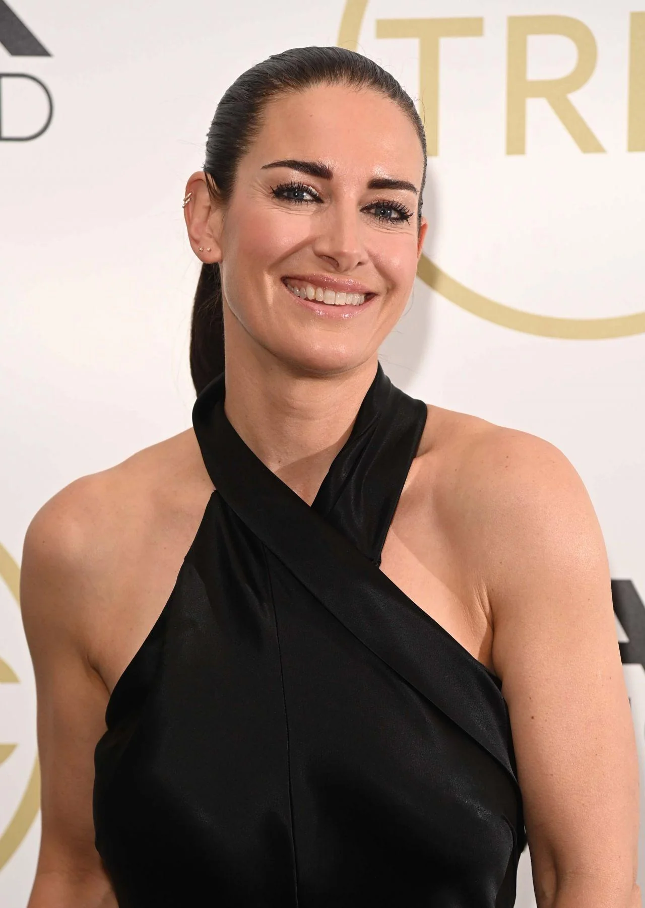 Kirsty Gallacher, 45 picture 3 of 5
