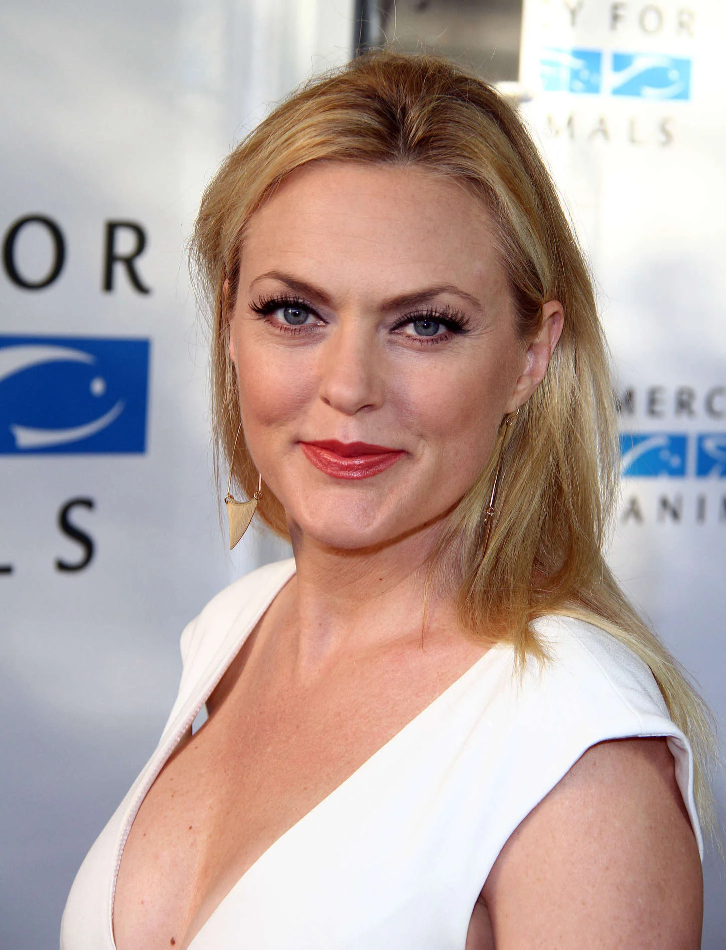 Elaine Hendrix, 44 picture 3 of 8