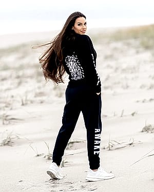 Beckah Shae, 45'