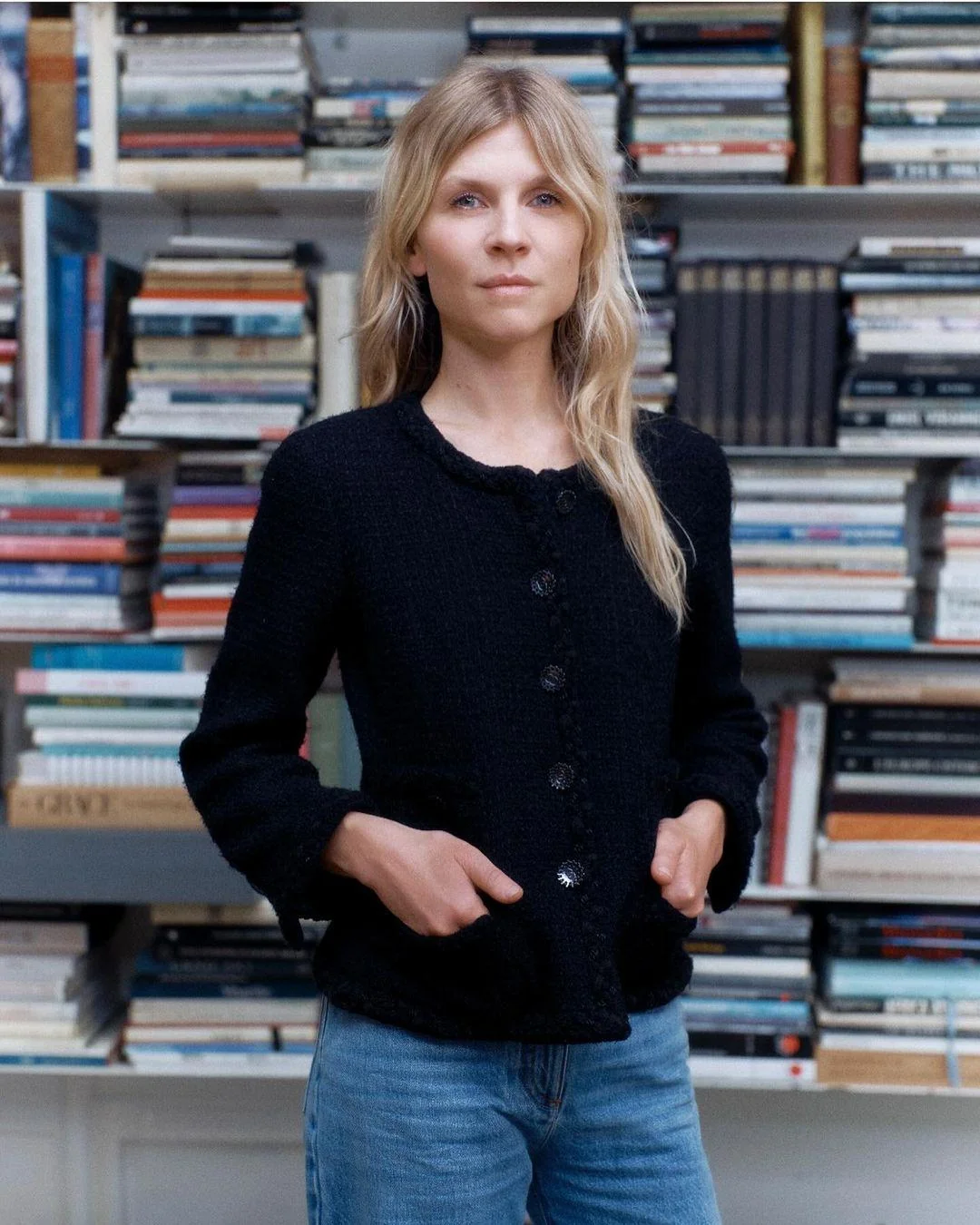 Clémence Poésy, 42 picture 1 of 1