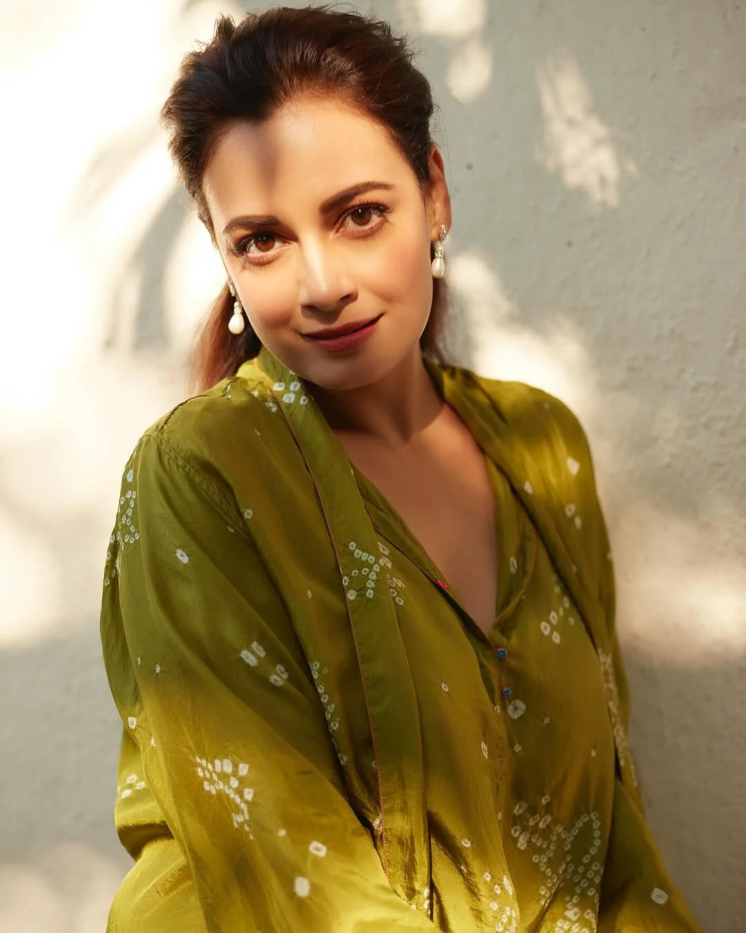 Dia Mirza, 43 picture 3 of 5