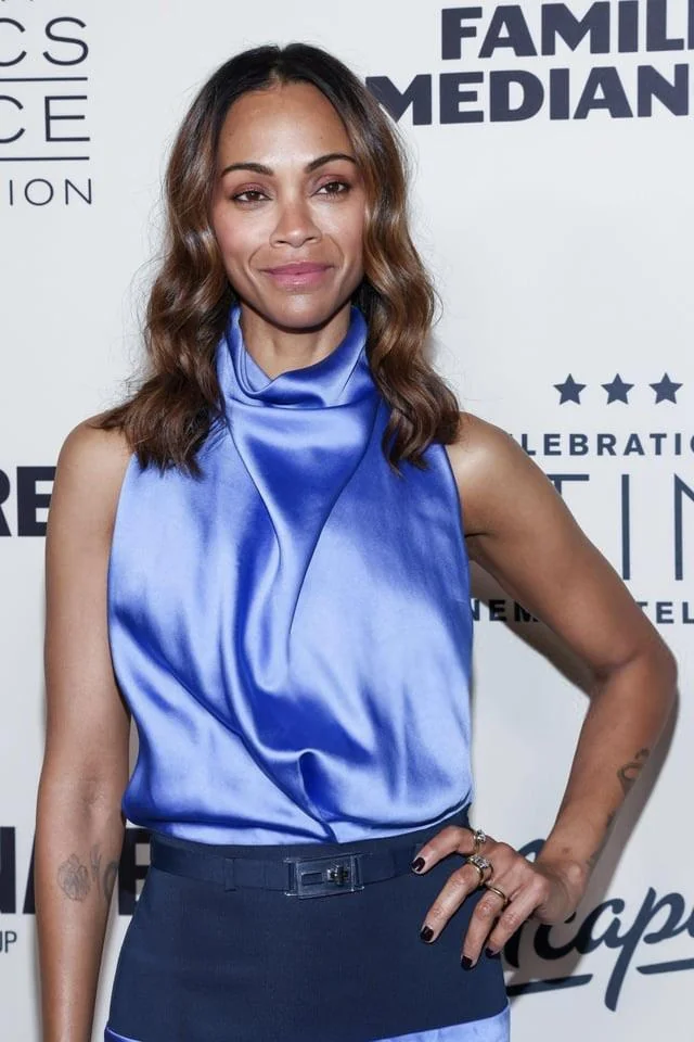 Zoe Saldana, 46 picture 2 of 12