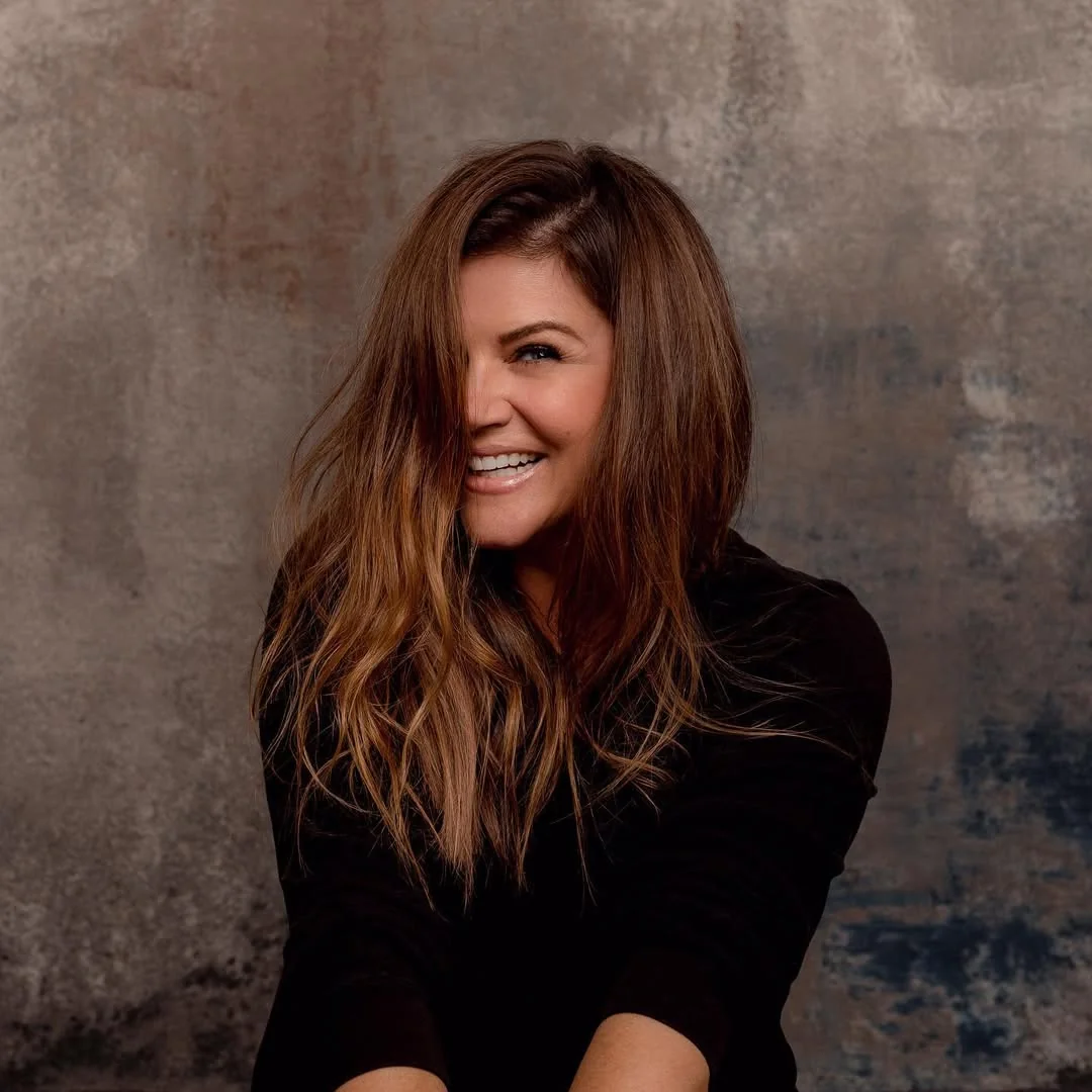 Tiffani Thiessen, 51 picture 3 of 4