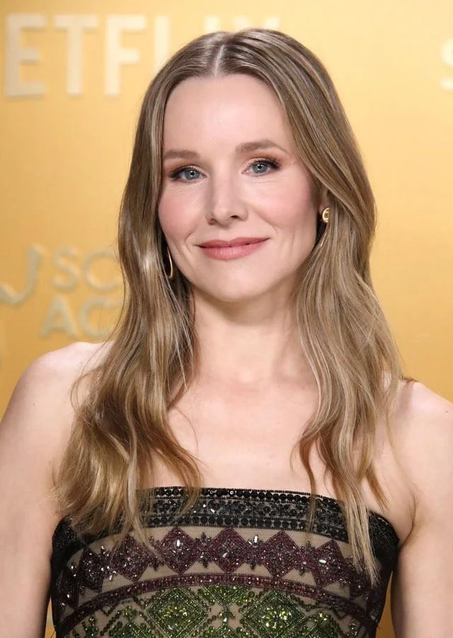 Kristen Bell, 44 picture 3 of 4