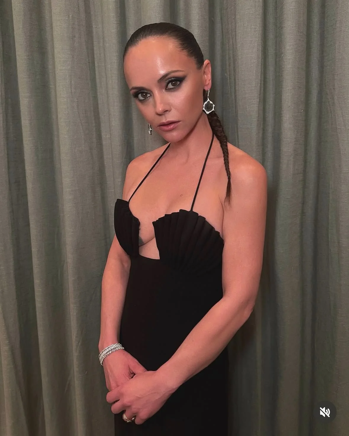 Christina Ricci, 44 picture 1 of 2