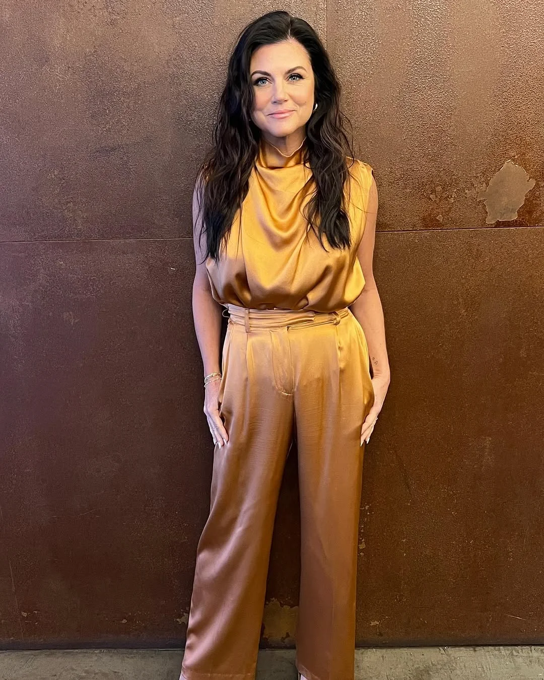 Tiffani Thiessen, 51 picture 2 of 4
