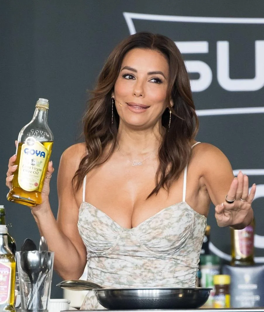 Eva Longoria, 49 picture 5 of 5