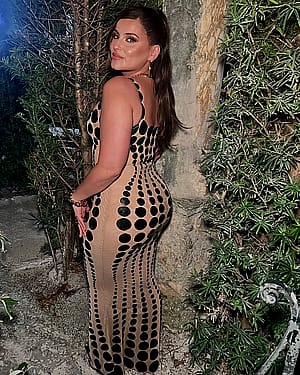 Nelly Furtado, 46'