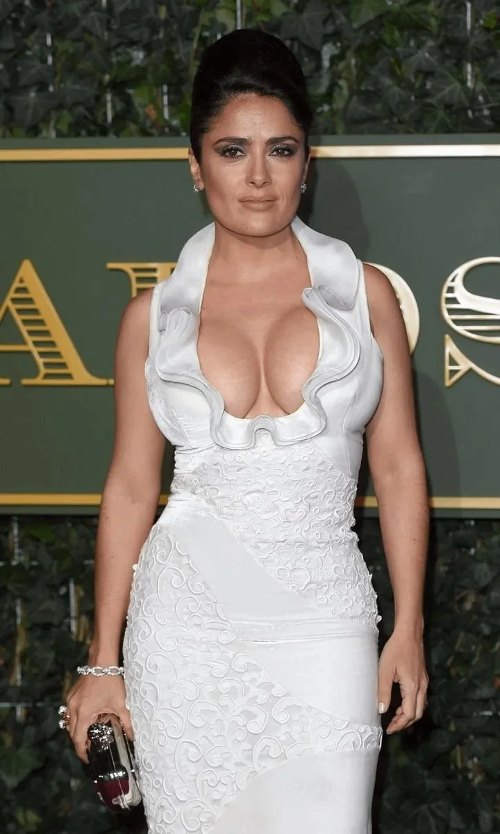 Salma Hayek, 49 picture 3 of 3