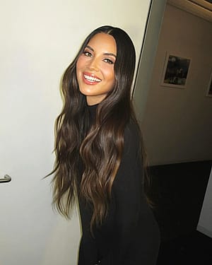 Olivia Munn, 44'