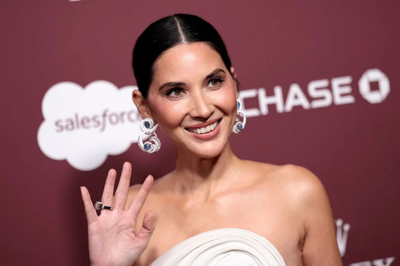 Olivia Munn, 44 picture 7 of 9