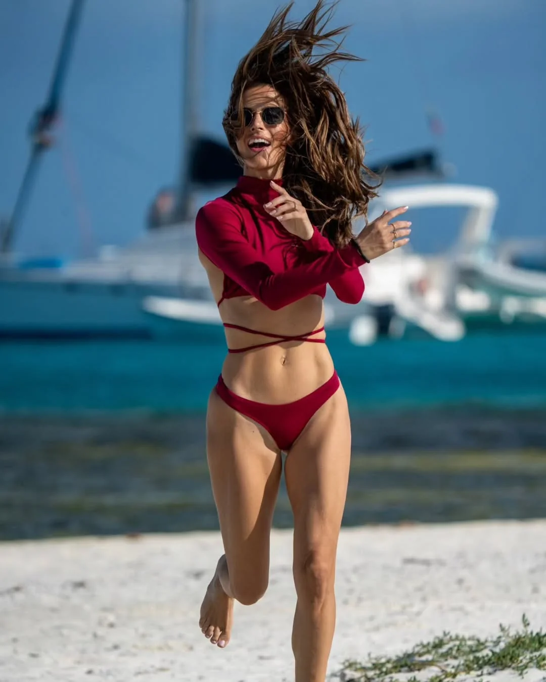 Claudia Alvarez, 43 picture 2 of 4
