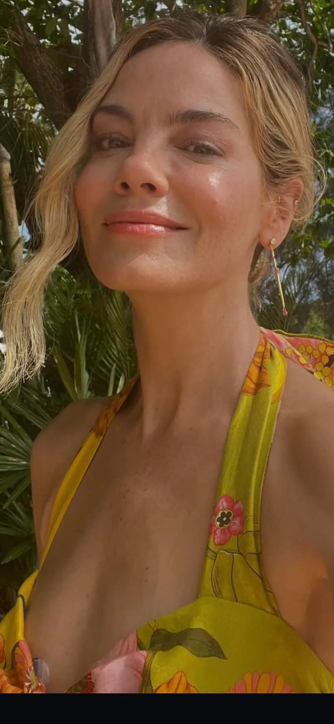 Michelle Monaghan, 48 picture 1 of 2